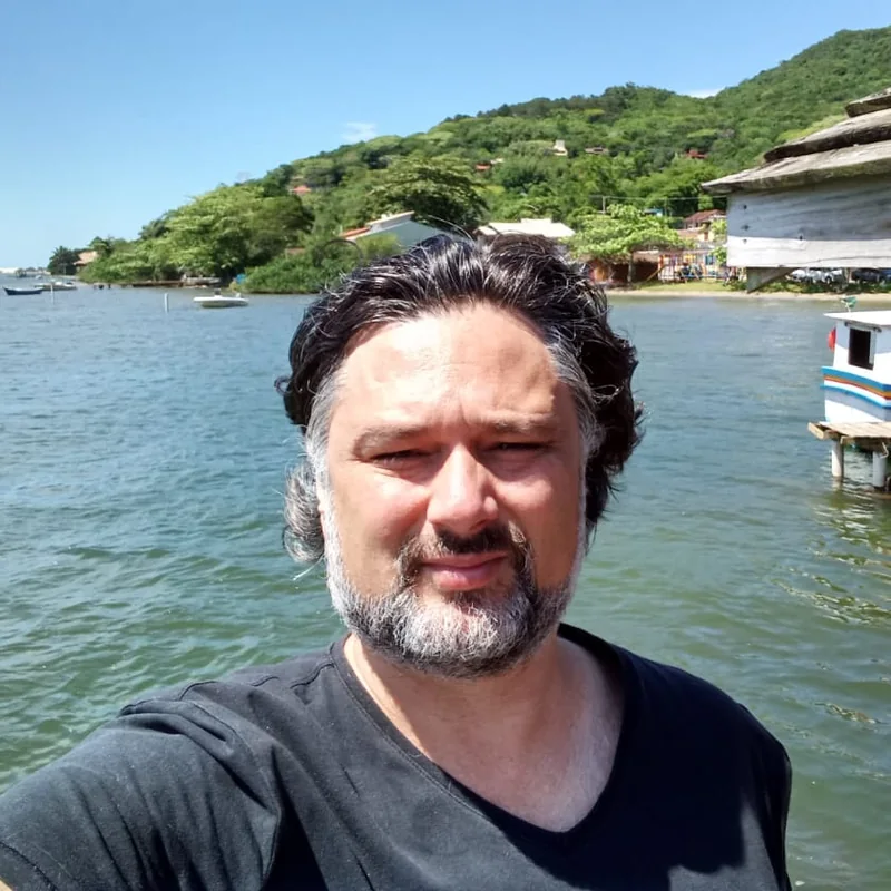 Zanatta, o profissional por trás do O Faz-Tudo, em Florianópolis